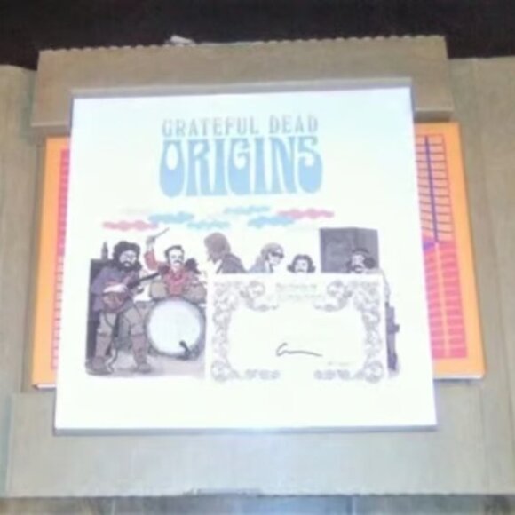 Grateful Dead Origins (Deluxe Edition) ~ Oversize Hardcover Graphic Novel + LP - Picture 6 of 6